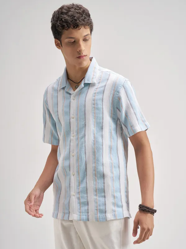 Highlander Men Blue Striped Relaxed Fit Casual Shirt