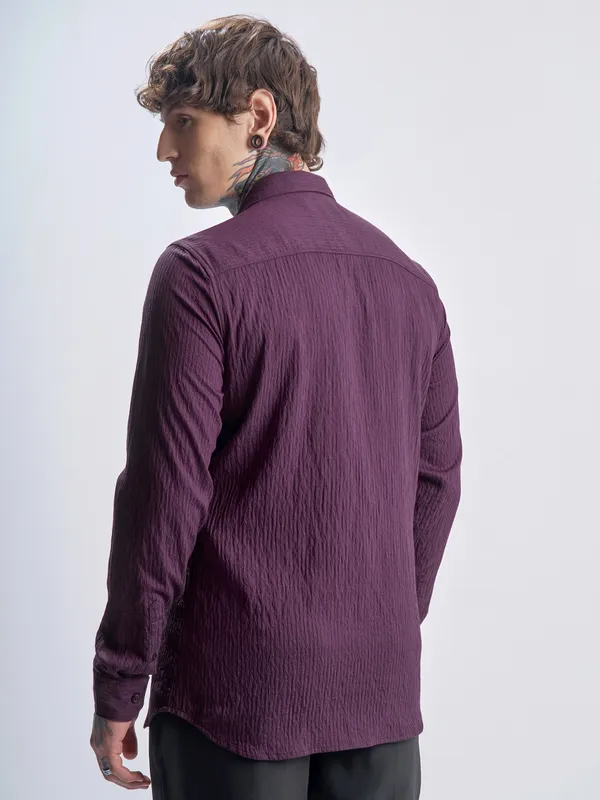 Highlander Men Purple Self Design Slim Fit Casual Shirt