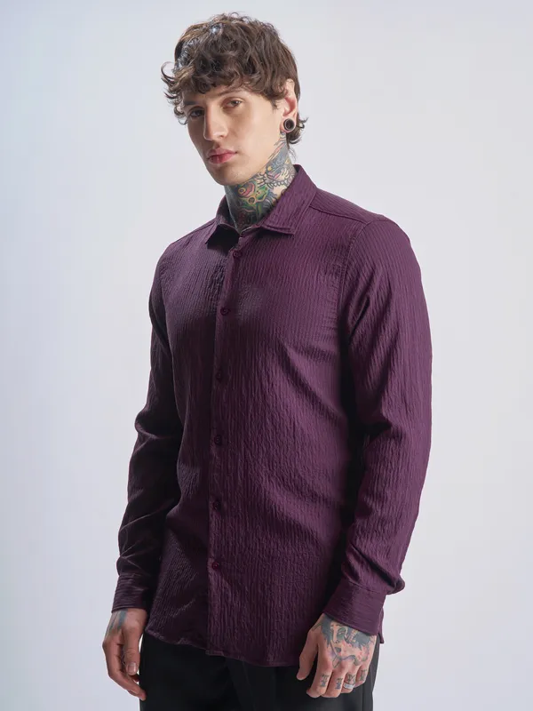 Highlander Men Purple Self Design Slim Fit Casual Shirt