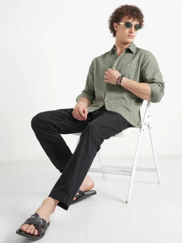 Highlander Men Green Self Design Slim Fit Casual Shirt