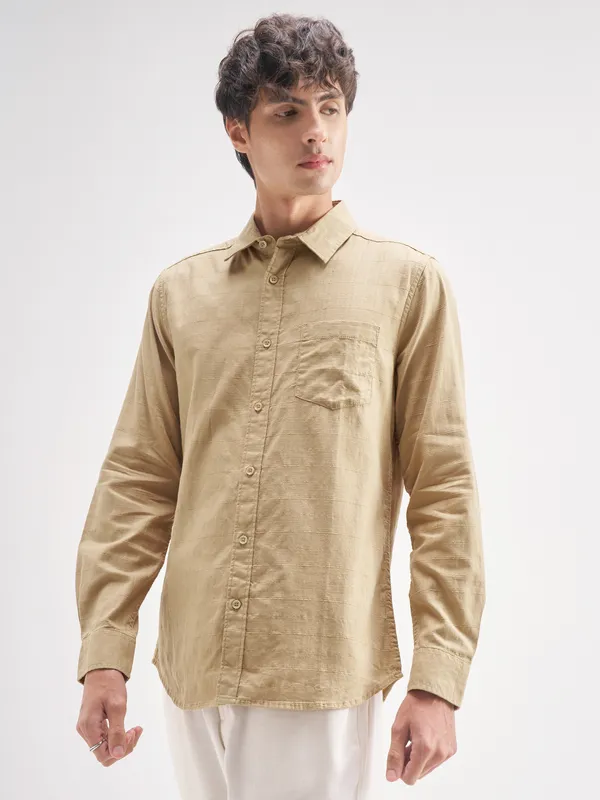 Highlander Men Beige Self Design Regular Fit Casual Shirt