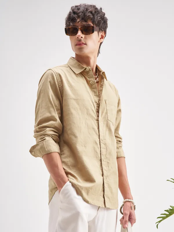 Highlander Men Beige Self Design Regular Fit Casual Shirt