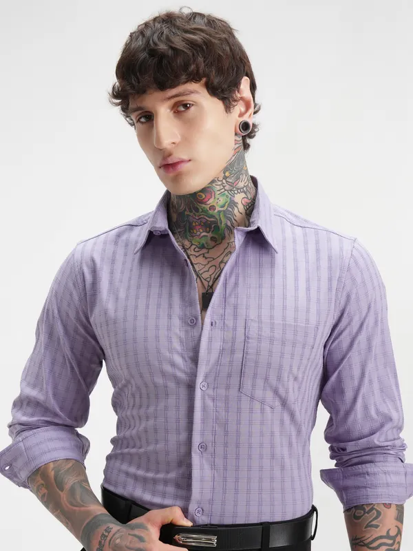 Highlander Men Lavender Self Design Slim Fit Casual Shirt