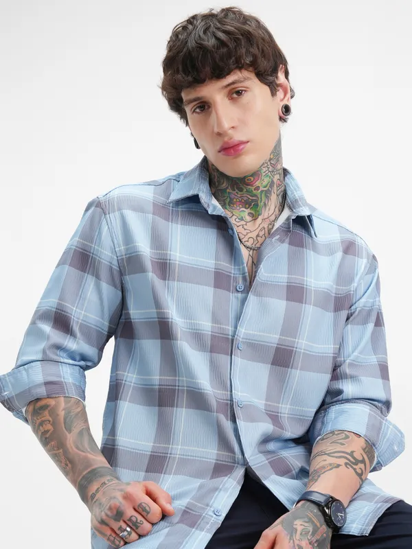 Highlander Men Blue Checked Relaxed Fit Casual Shirt
