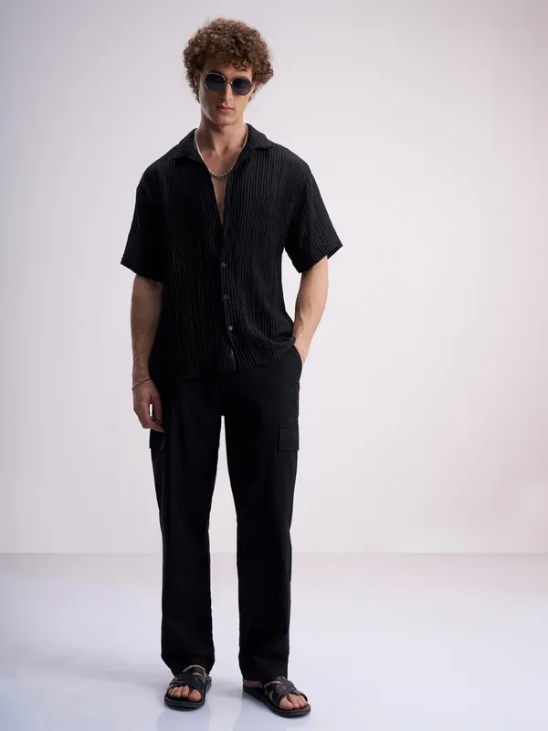 Highlander Men Black Self Design Relaxed Fit Casual Shirt