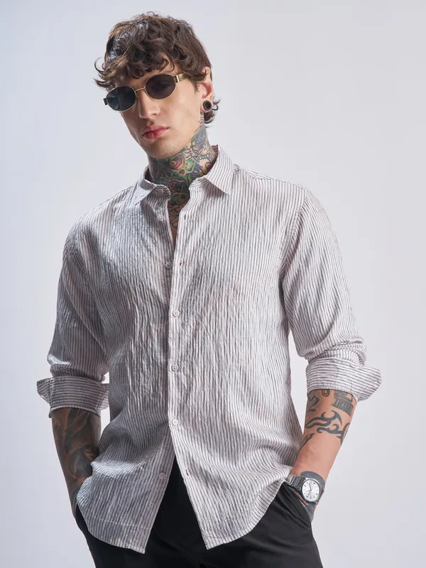 Highlander Men White Striped Slim Fit Casual Shirt