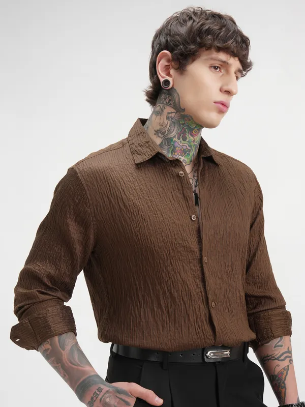 Highlander Men Brown Self Design Slim Fit Casual Shirt