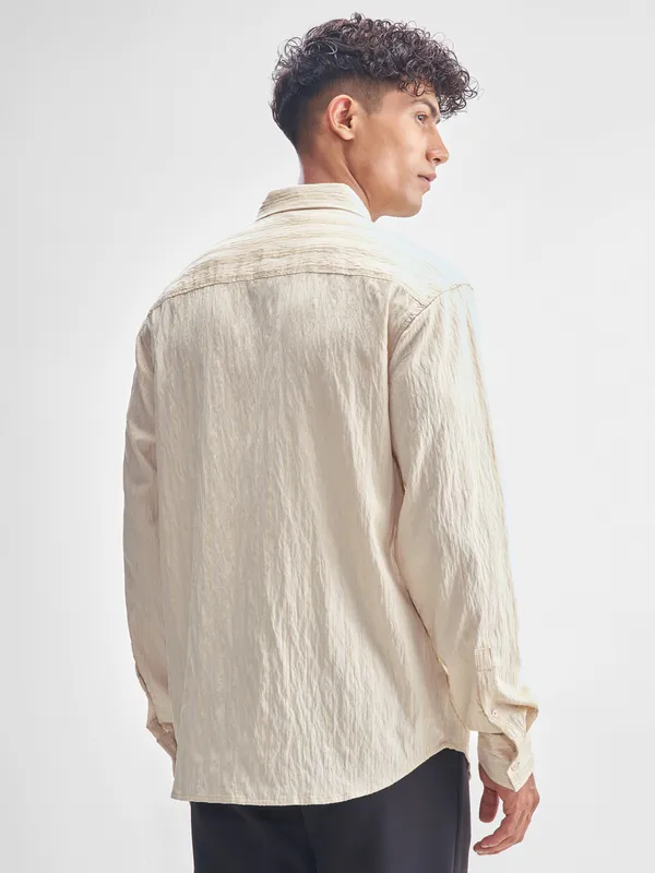 Highlander Men Beige Crushed Relaxed Fit Casual Shirt