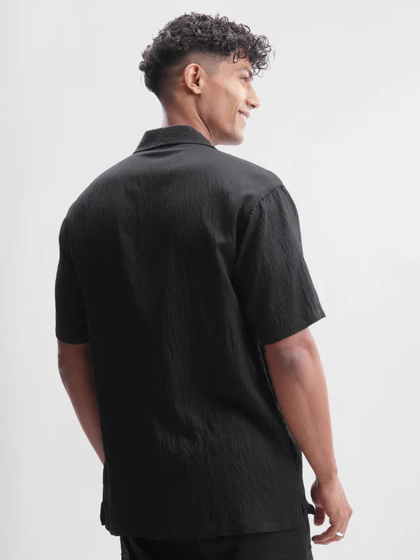 Highlander Men Black Self Design Relaxed Fit Casual Shirt