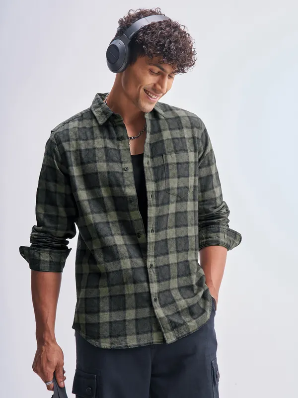 Highlander Men Olive Checked Slim Fit Casual Shirt