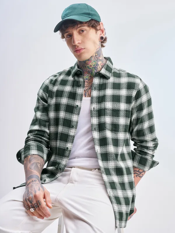Men Slim Fit Casual Shirt