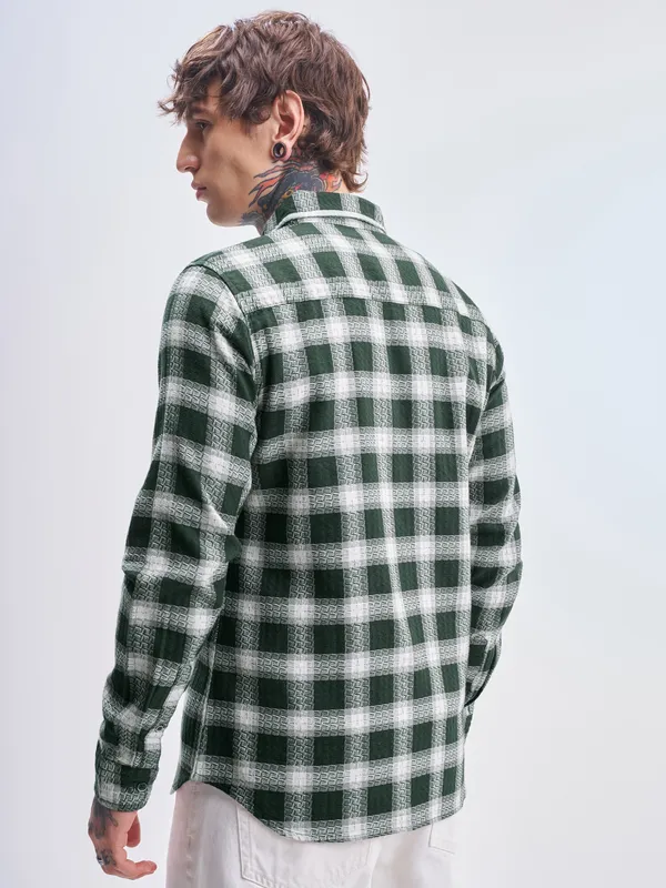 Highlander Men Green Checked Slim Fit Casual Shirt
