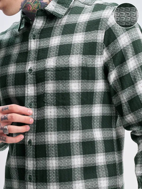 Highlander Men Green Checked Slim Fit Casual Shirt