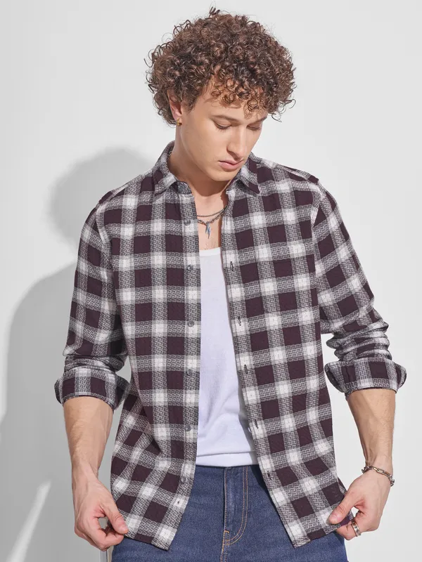 Highlander Men Purple Checked Slim Fit Casual Shirt