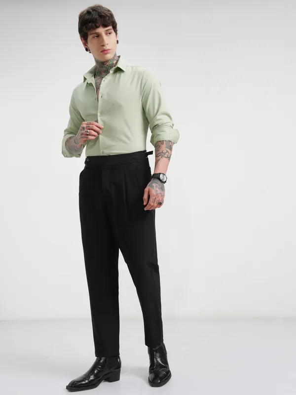 Highlander Men Green Self Design Slim Fit Casual Shirt