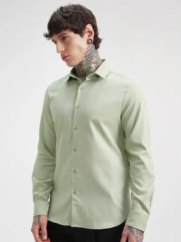 Highlander Men Green Self Design Slim Fit Casual Shirt