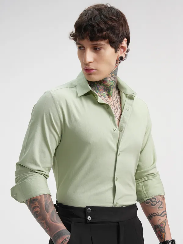 Highlander Men Green Self Design Slim Fit Casual Shirt
