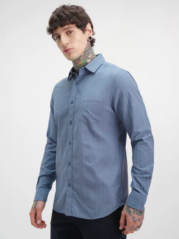 Highlander Men Blue Self Design Relaxed Fit Casual Shirt