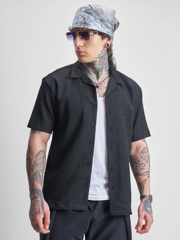 Highlander Men Black Self Design Relaxed Fit Casual Shirt