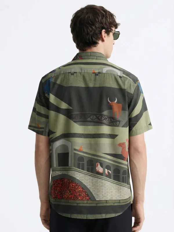 Highlander Men Green Printed Relaxed Fit Casual Shirt