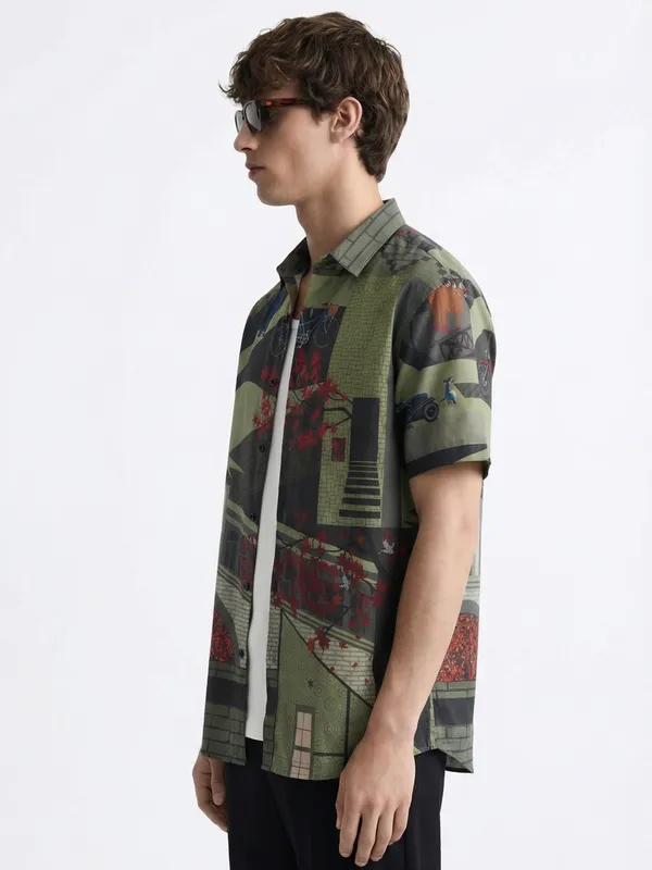 Highlander Men Green Printed Relaxed Fit Casual Shirt
