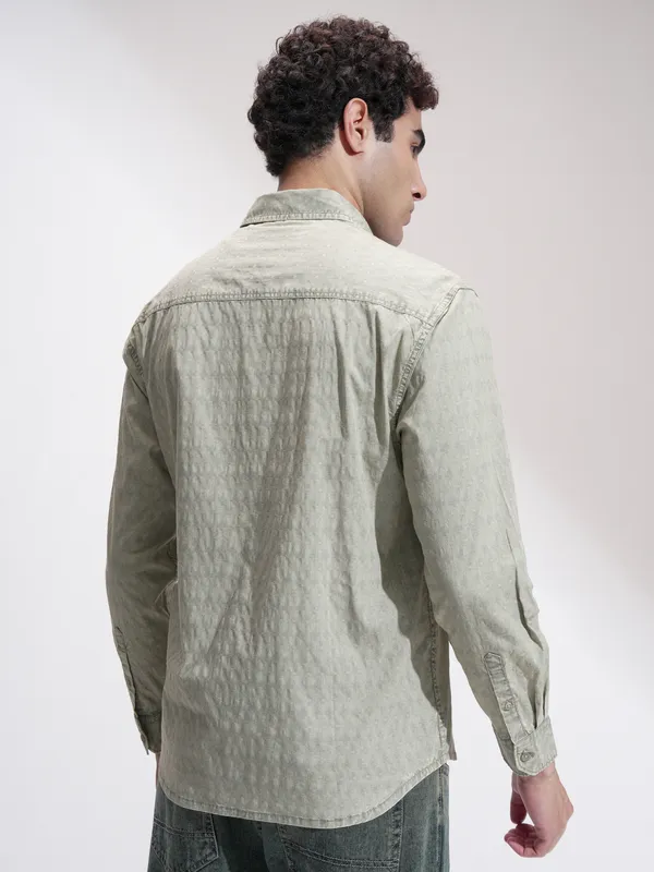 Men Relaxed Fit Casual Shirt