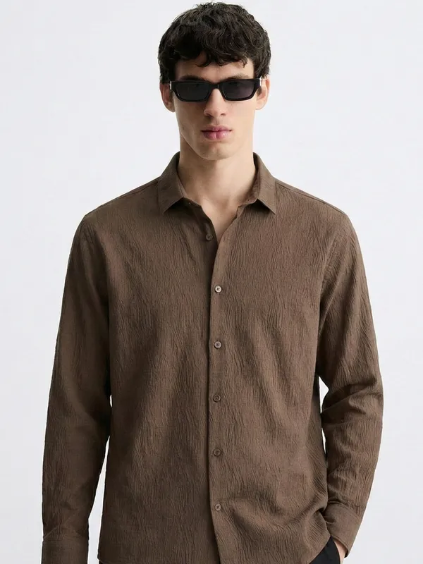 Highlander Men Brown Self Design Slim Fit Casual Shirt