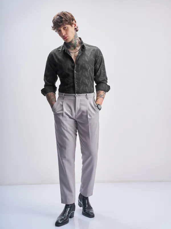 Highlander Men Grey Self Design Slim Fit Casual Shirt