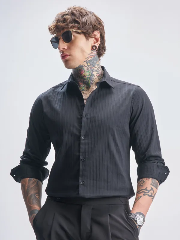 Highlander Men Black Self Design Slim Fit Casual Shirt