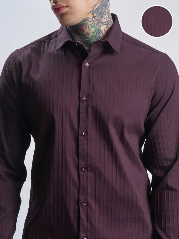 Highlander Men Purple Self Design Slim Fit Casual Shirt