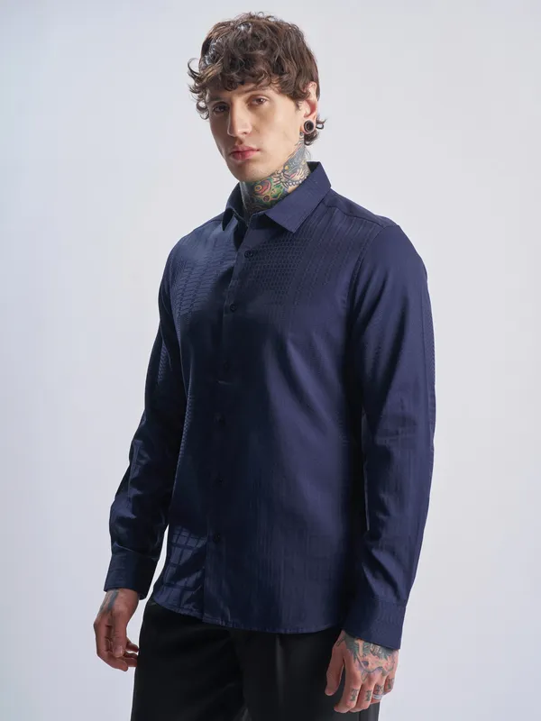 Highlander Men Navy Blue Self Design Slim Fit Casual Shirt