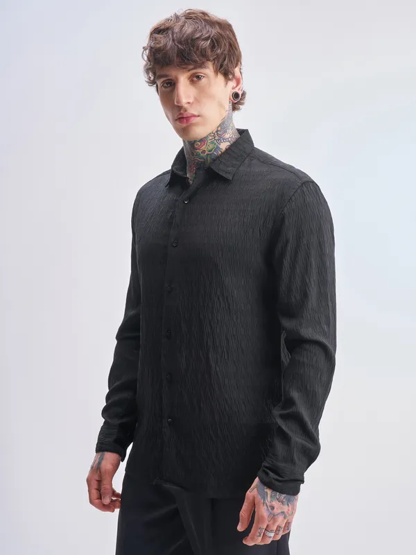 Highlander Men Black Self Design Slim Fit Casual Shirt