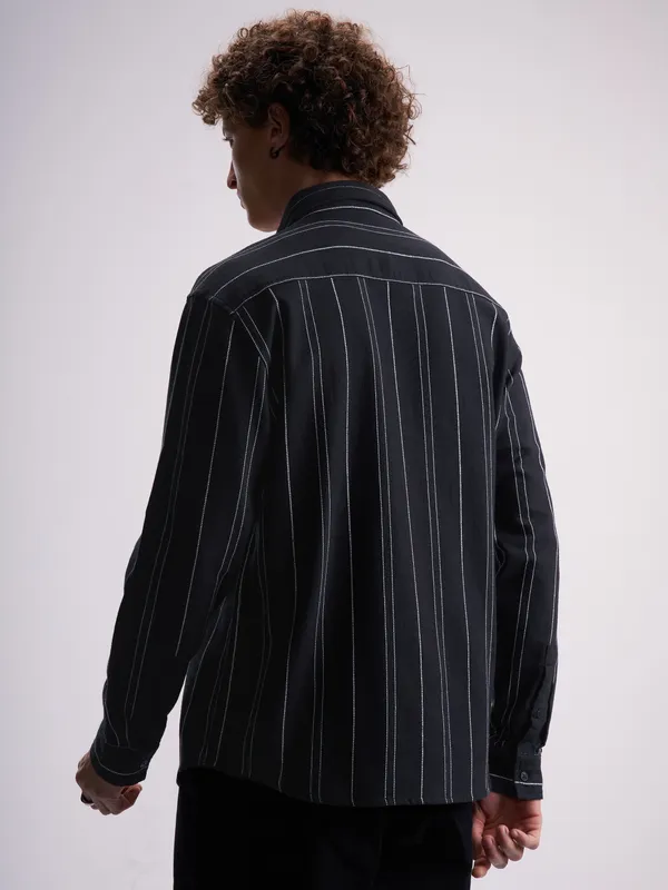 Highlander Men Black Striped Relaxed Fit Casual Shirt