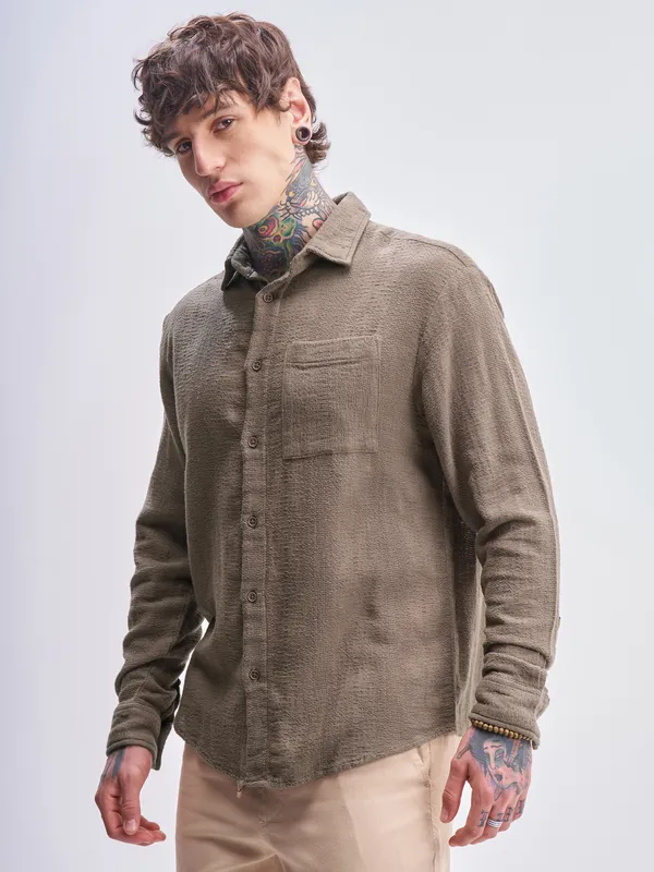 Highlander Men Tan Self Design Relaxed Fit Casual Shirt