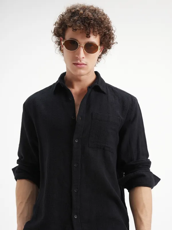 Highlander Men Black Self Design Relaxed Fit Casual Shirt