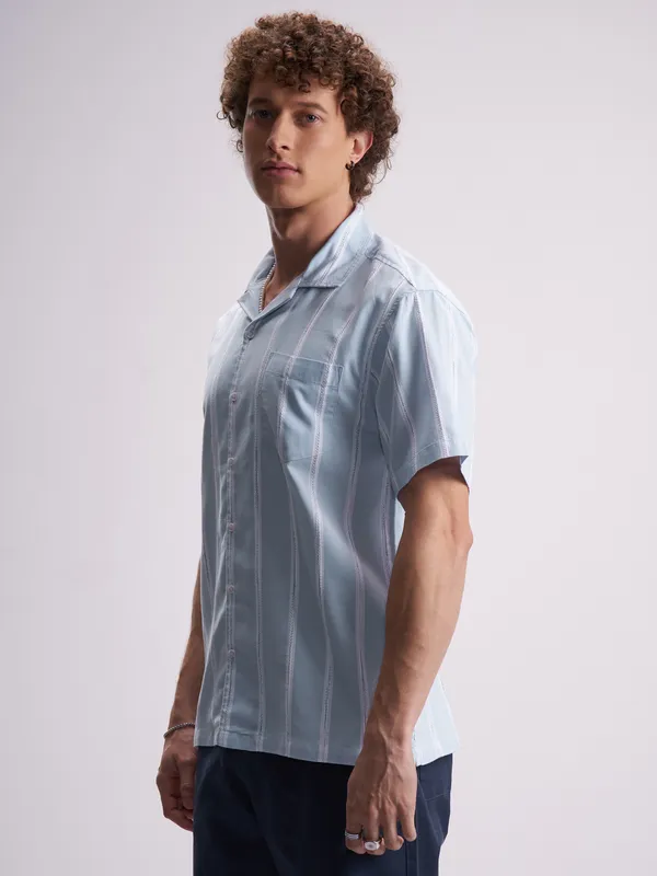 Highlander Men Blue Striped Relaxed Fit Casual Shirt