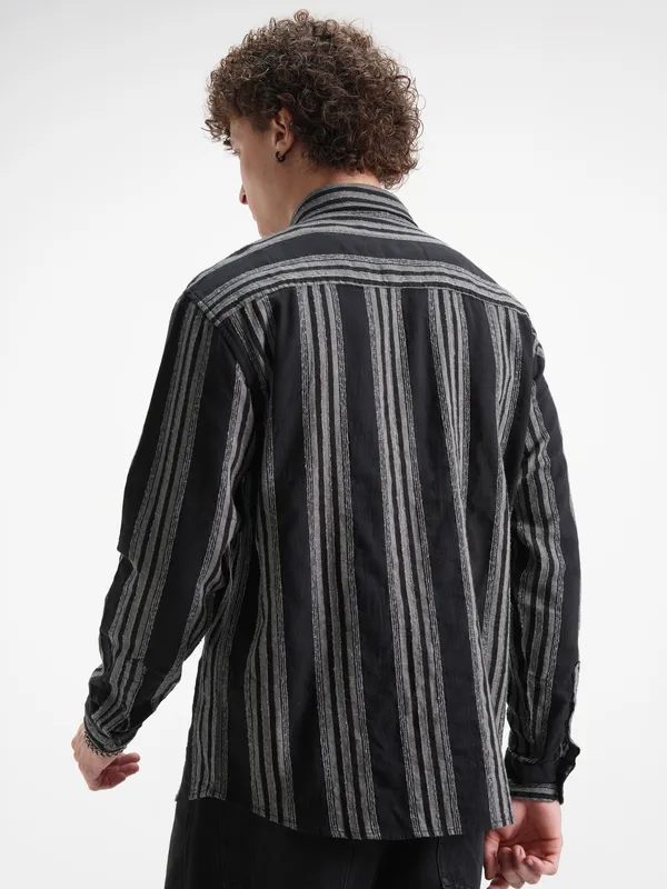 Highlander Men Black Striped Relaxed Fit Casual Shirt