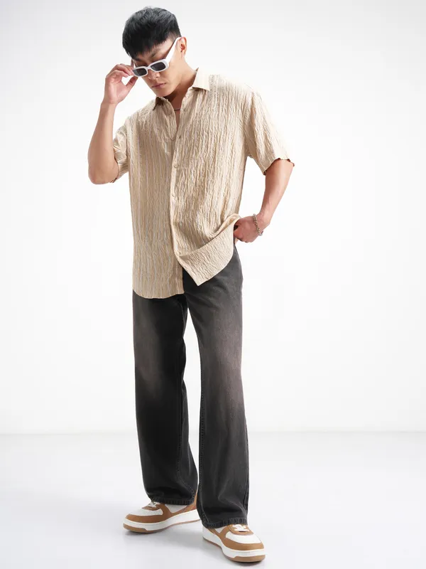 Highlander Men Beige Crushed Relaxed Fit Casual Shirt