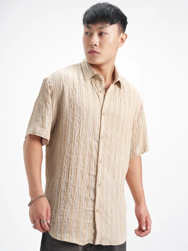 Highlander Men Beige Crushed Relaxed Fit Casual Shirt