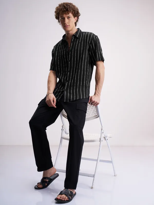 Highlander Men Black Striped Relaxed Fit Casual Shirt