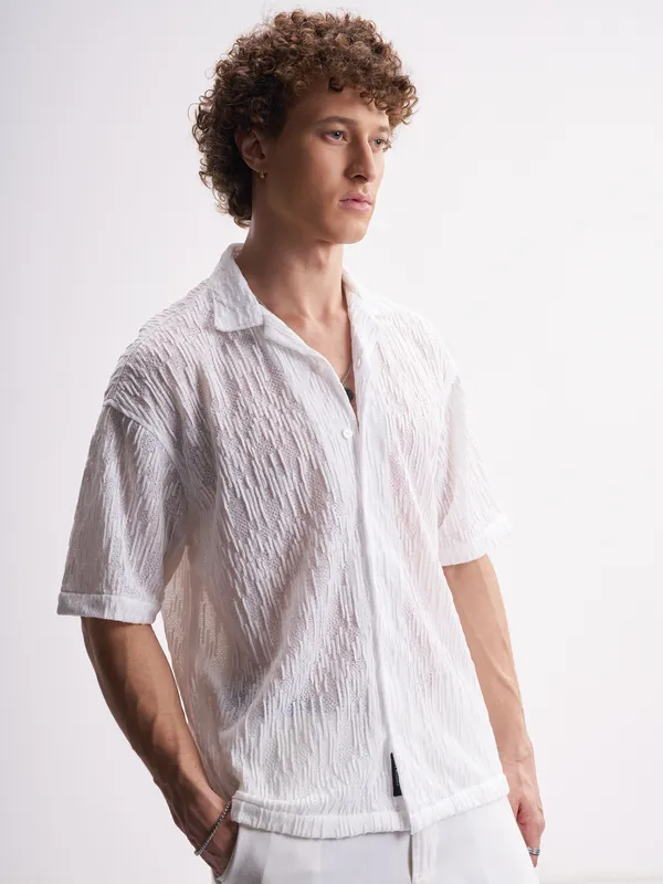 Highlander Men White Self Design Relaxed Fit Casual Shirt