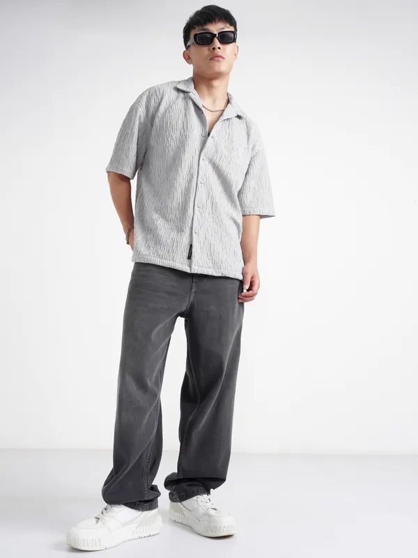 Highlander Men Grey Self Design Relaxed Fit Casual Shirt