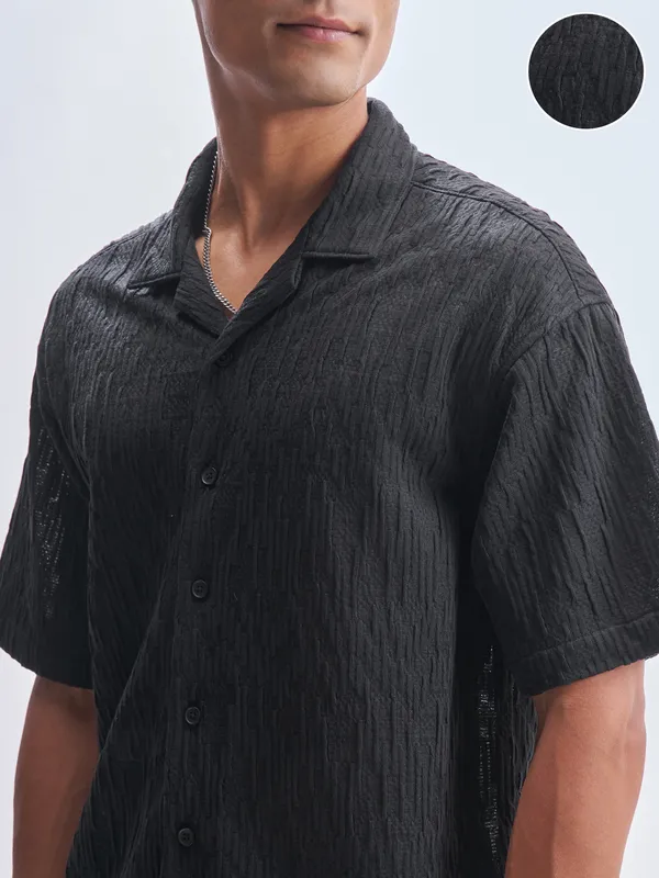 Highlander Men Black Crushed Relaxed Fit Casual Shirt