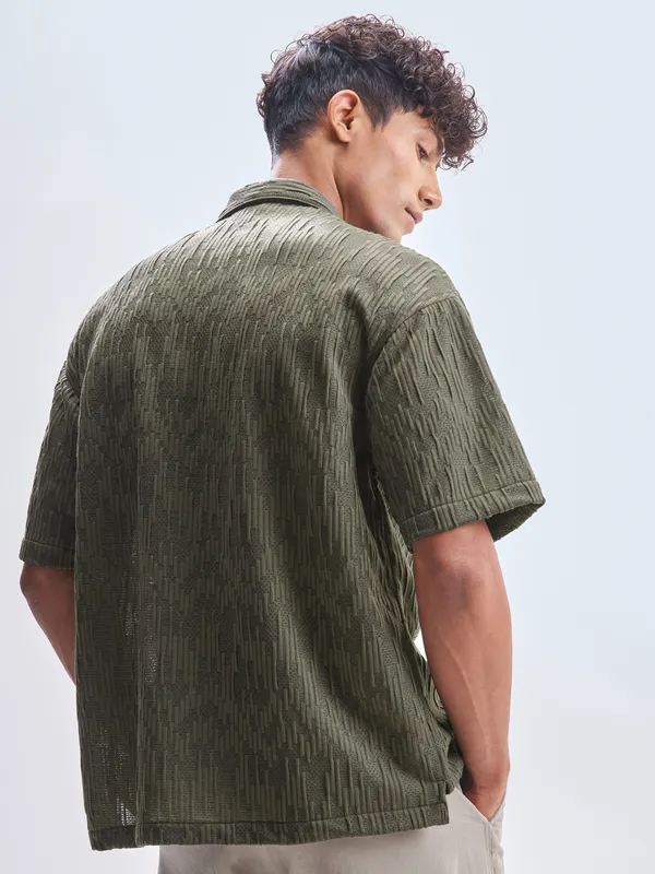 Highlander Men Green Crushed Relaxed Fit Casual Shirt