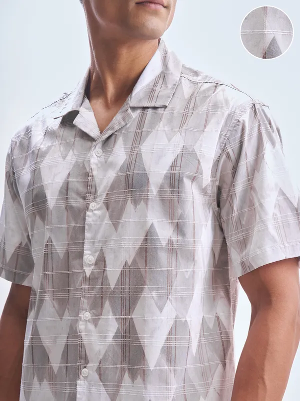 Highlander Men Purple Printed Relaxed Fit Casual Shirt