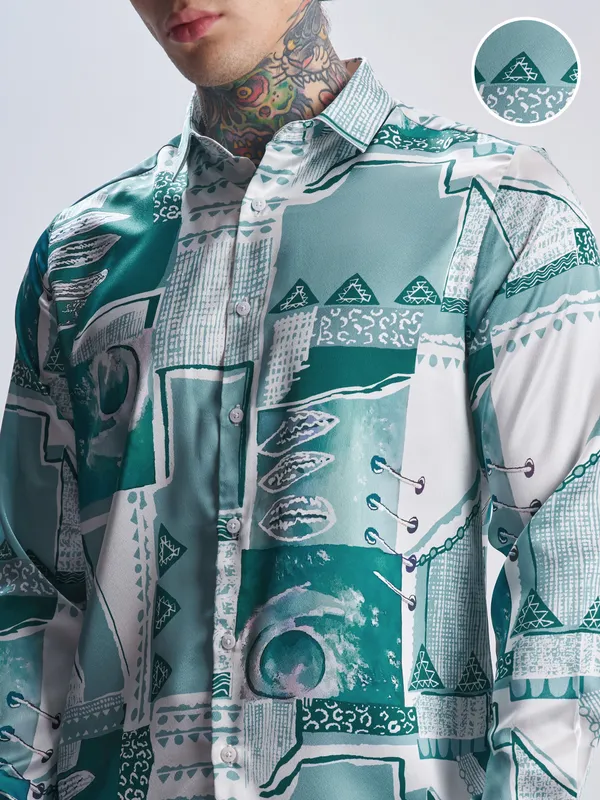 Highlander Men Off White Printed Slim Fit Casual Shirt