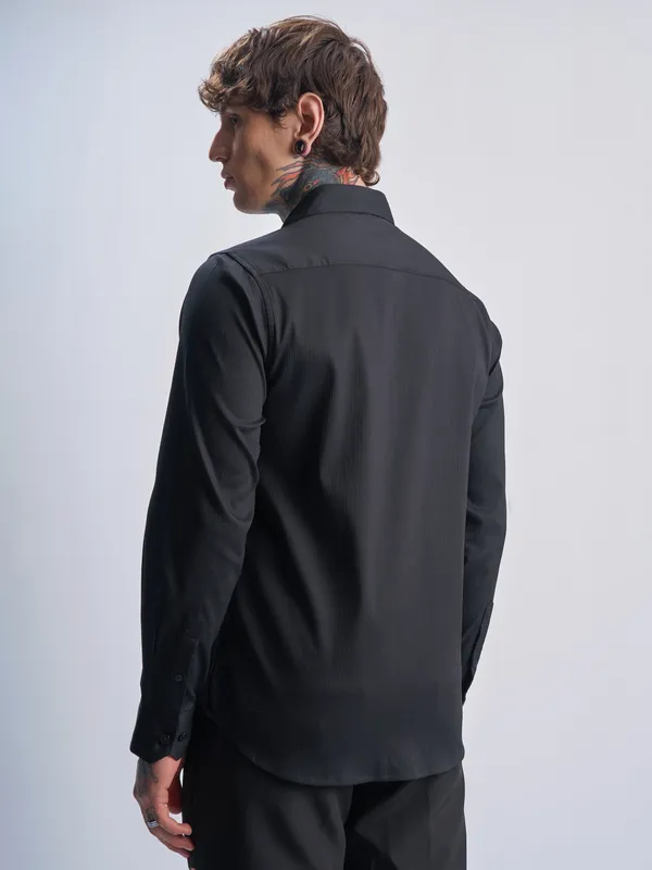 Highlander Men Black Self Design Slim Fit Casual Shirt