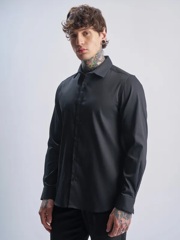 Highlander Men Black Self Design Slim Fit Casual Shirt