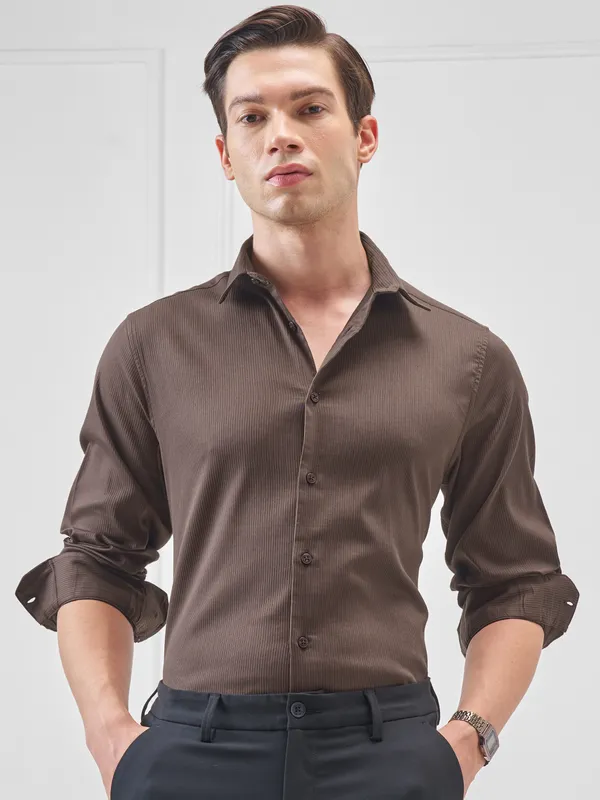 Highlander Men Brown Self Design Slim Fit Casual Shirt