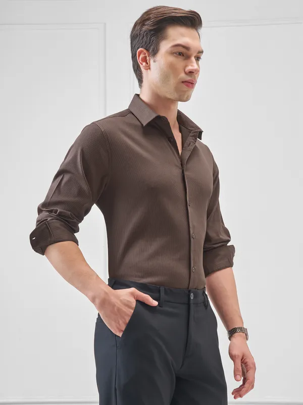 Highlander Men Brown Self Design Slim Fit Casual Shirt